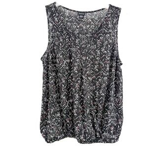 NWOT Torrid Womens Black Geometric Print Sleeveless Tank Top Plus Size 0 or XL